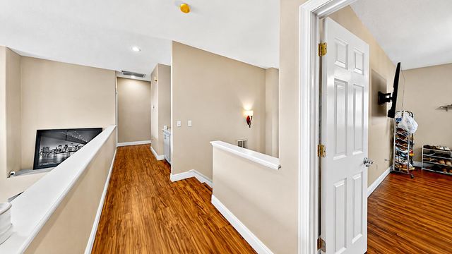 2815 Castleview Dr, Turlock, CA 95382