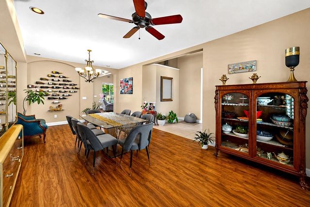 2815 Castleview Dr, Turlock, CA 95382