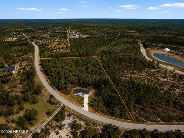 14035 DUNROVEN Drive, Bryceville, FL 32009
