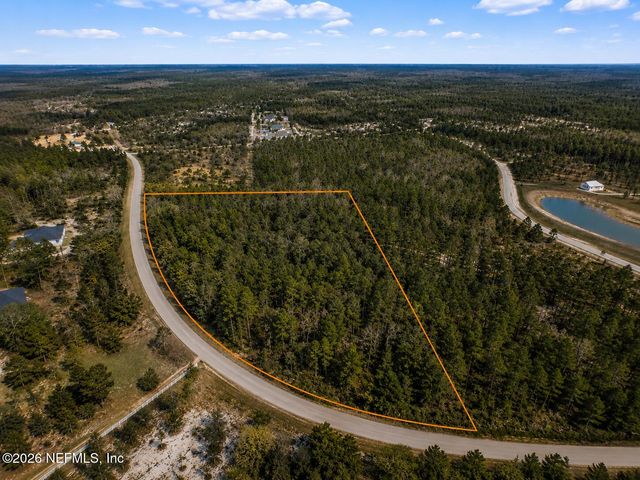14035 DUNROVEN Drive, Bryceville, FL 32009