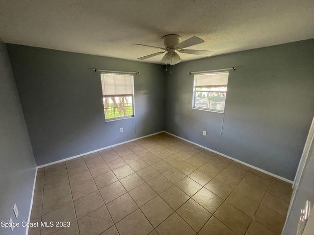 897 Levitt Parkway, Rockledge, FL 32955