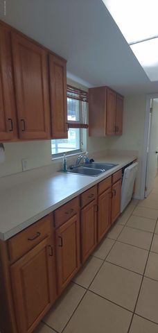 897 Levitt Parkway, Rockledge, FL 32955