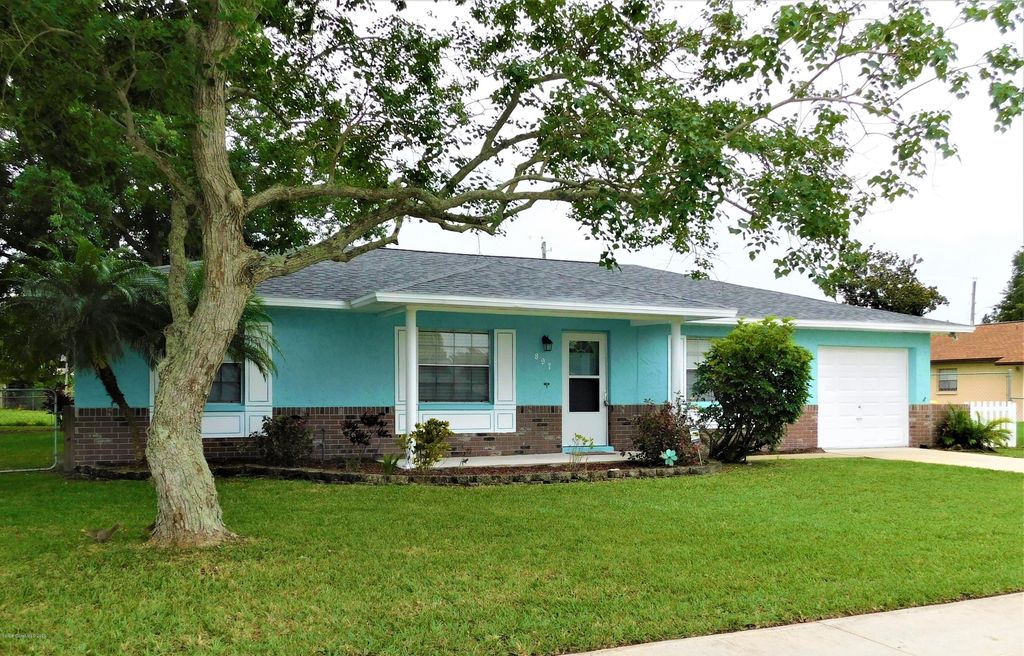 897 Levitt Parkway, Rockledge, FL 32955