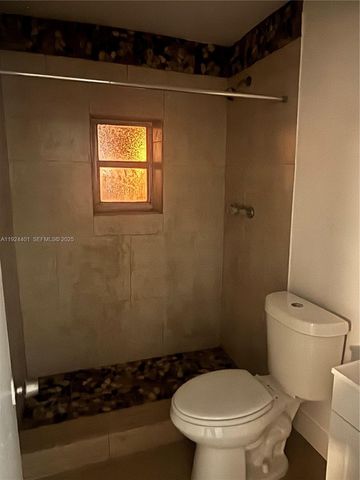 354 E 50th St, Hialeah, FL 33013