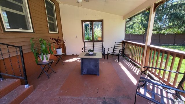 7284 Woodland Drive, Boston, NY 14075