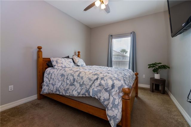 4355 Summer Wind Dr, Corpus Christi, TX 78413