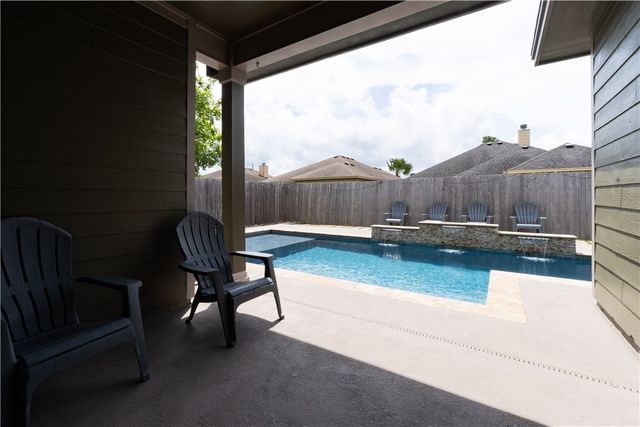 4355 Summer Wind Dr, Corpus Christi, TX 78413