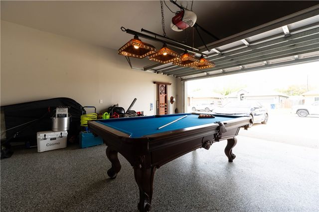 4355 Summer Wind Dr, Corpus Christi, TX 78413