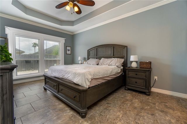 4355 Summer Wind Dr, Corpus Christi, TX 78413