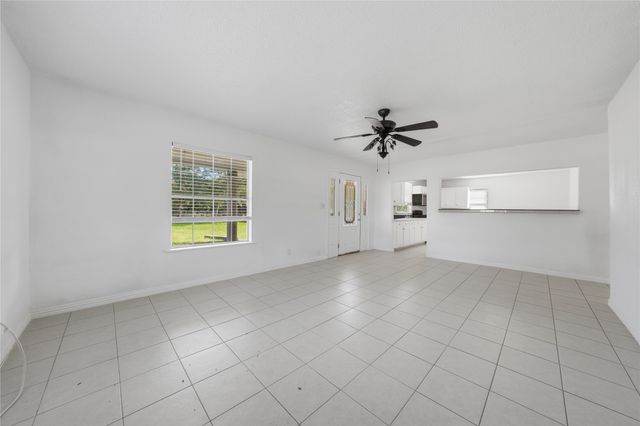 28008 W Oak Ridge Road, Kemp, TX 75143