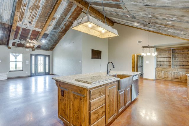 184 Hcr 1439, Covington, TX 76636