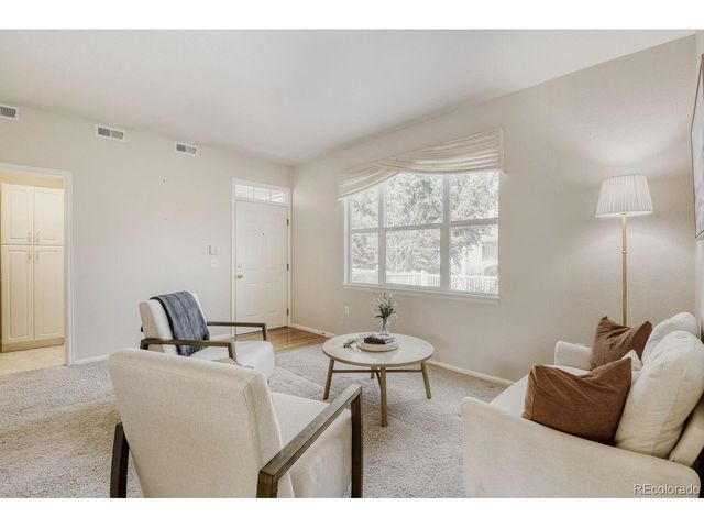 640 Gooseberry Dr 1202, Longmont, CO 80503