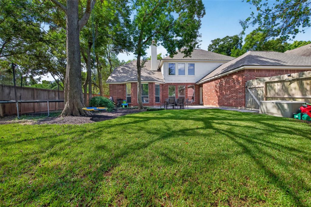 Image 26 of property listing at 10335 Shipmans Landing Drive, Missouri City, TX 77459