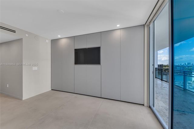 3535 S Ocean Dr 1003, Hollywood, FL 33019