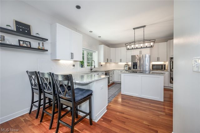 3733 Tamarisk Drive, Fairlawn, OH 44333