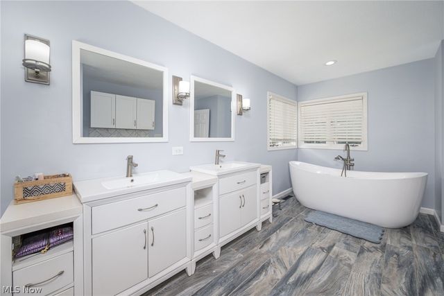 3733 Tamarisk Drive, Fairlawn, OH 44333