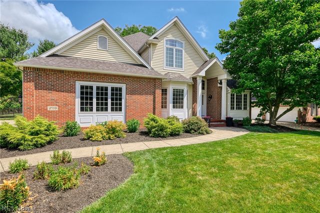 3733 Tamarisk Drive, Fairlawn, OH 44333