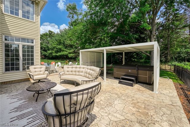 3733 Tamarisk Drive, Fairlawn, OH 44333