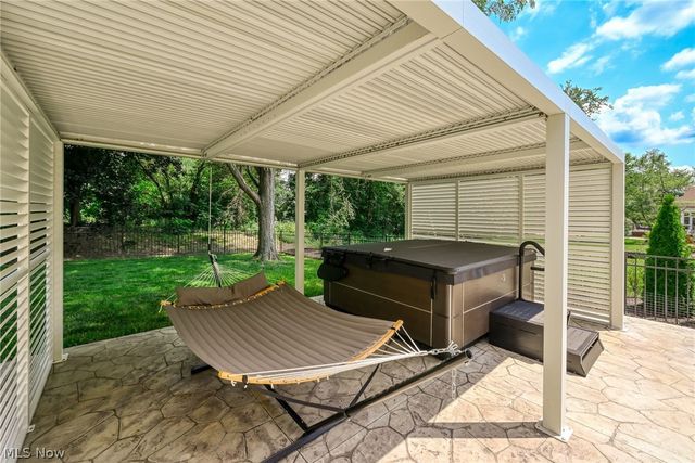 3733 Tamarisk Drive, Fairlawn, OH 44333