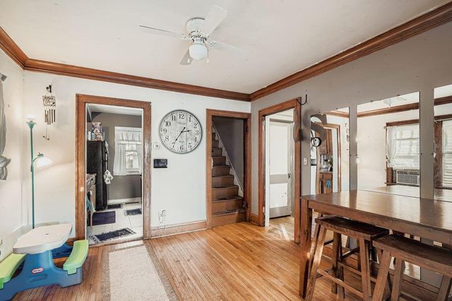 971 Thomas Avenue, Saint Paul, MN 55104