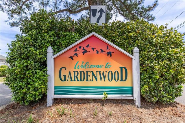 5445 Shadowwood DR, Virginia Beach, VA 23455