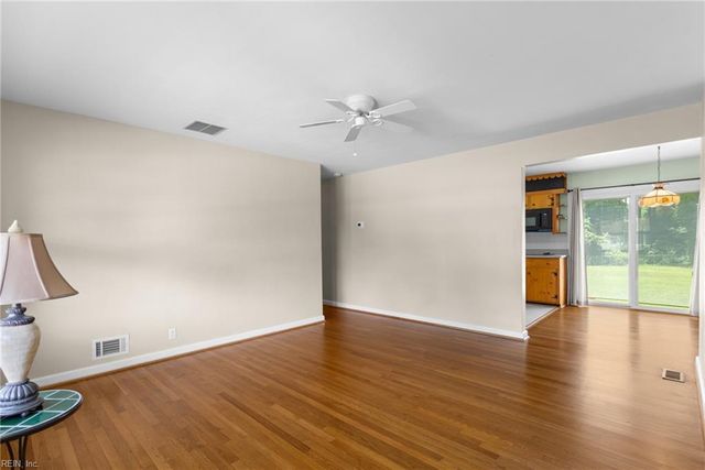 5445 Shadowwood DR, Virginia Beach, VA 23455
