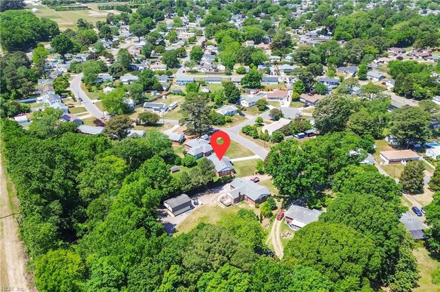 5445 Shadowwood DR, Virginia Beach, VA 23455