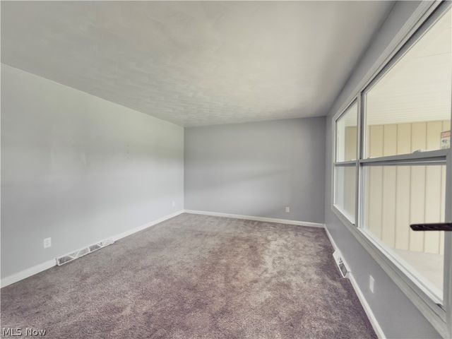 1215 Valley View Drive, Boardman, OH 44512