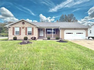 1215 Valley View Drive, Boardman, OH 44512