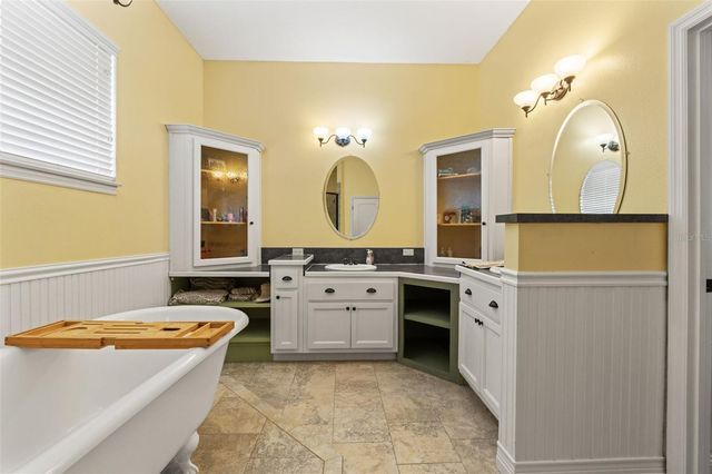 9135 MAZETTE ROAD, Weeki Wachee, FL 34613