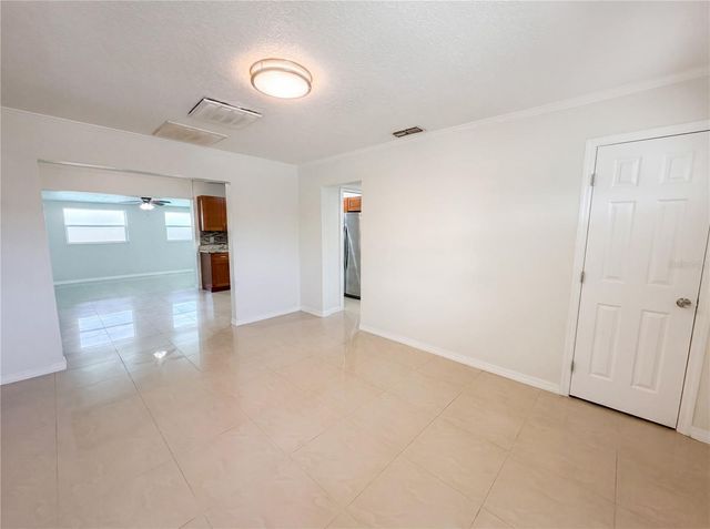 15525 BEDFORD CIRCLE E, Clearwater, FL 33764