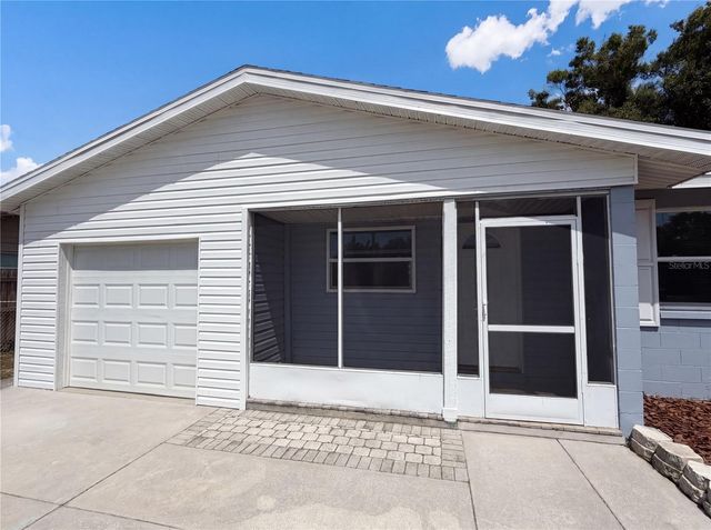 15525 BEDFORD CIRCLE E, Clearwater, FL 33764