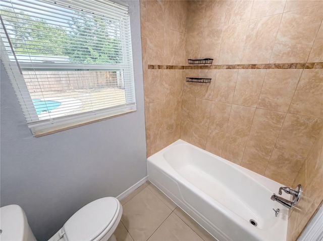 15525 BEDFORD CIRCLE E, Clearwater, FL 33764
