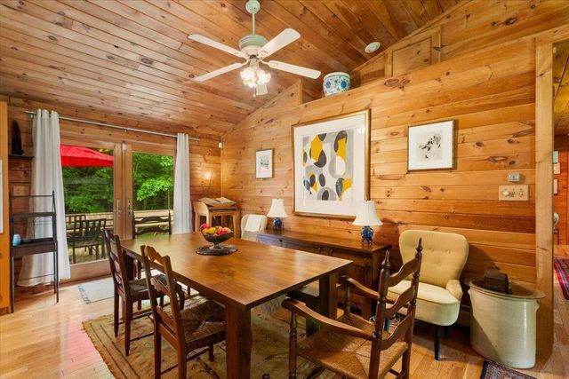 6 Dwyers Camp Road, Shaftsbury, VT 05262