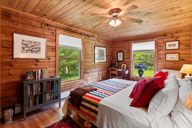 6 Dwyers Camp Road, Shaftsbury, VT 05262