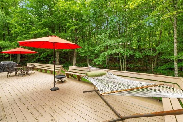 6 Dwyers Camp Road, Shaftsbury, VT 05262