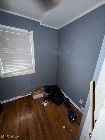 654 E 240 Street, Euclid, OH 44123