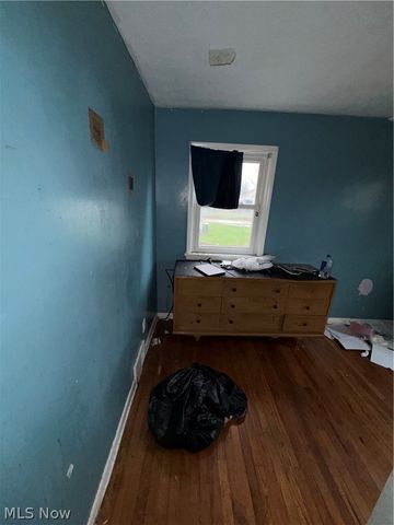 654 E 240 Street, Euclid, OH 44123