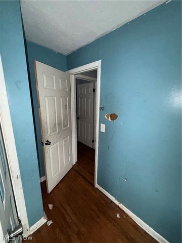 654 E 240 Street, Euclid, OH 44123