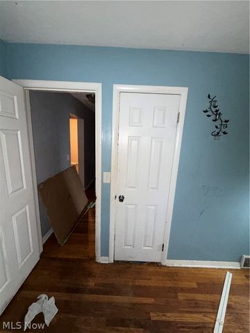 654 E 240 Street, Euclid, OH 44123