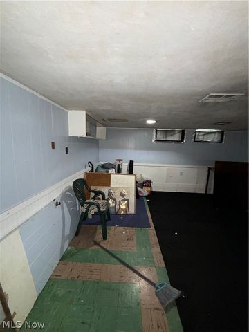 654 E 240 Street, Euclid, OH 44123