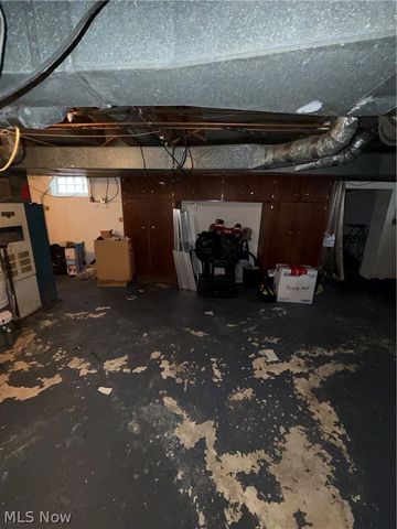 654 E 240 Street, Euclid, OH 44123