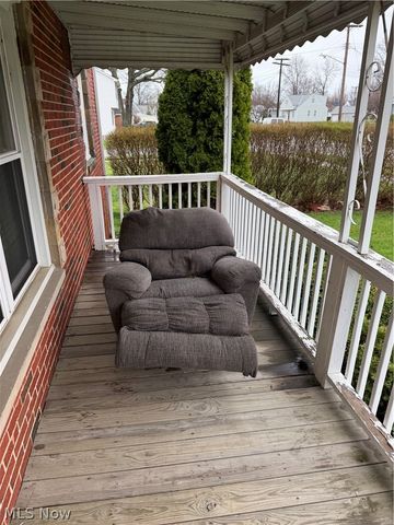 654 E 240 Street, Euclid, OH 44123