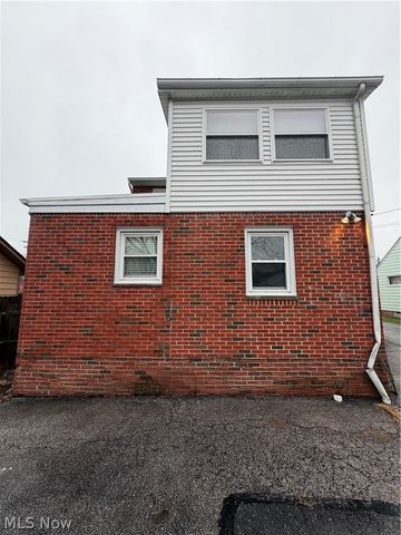 654 E 240 Street, Euclid, OH 44123