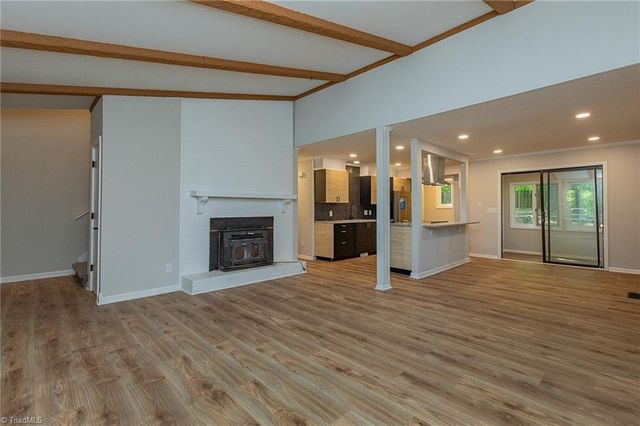2906 Rhonswood Drive, Tobaccoville, NC 27050