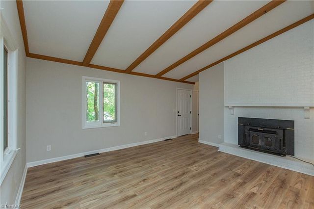 2906 Rhonswood Drive, Tobaccoville, NC 27050