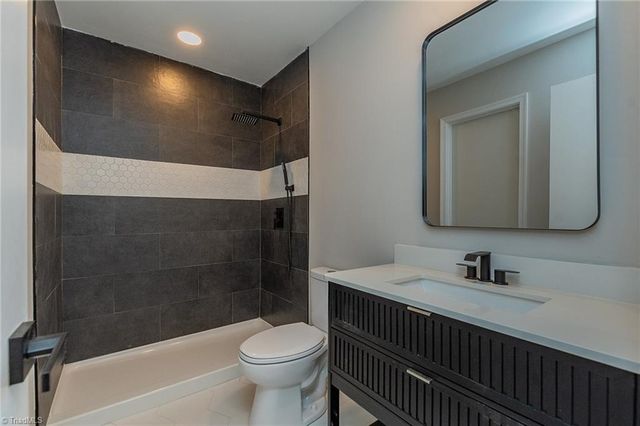2906 Rhonswood Drive, Tobaccoville, NC 27050