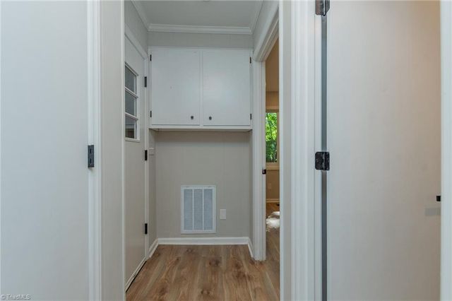 2906 Rhonswood Drive, Tobaccoville, NC 27050
