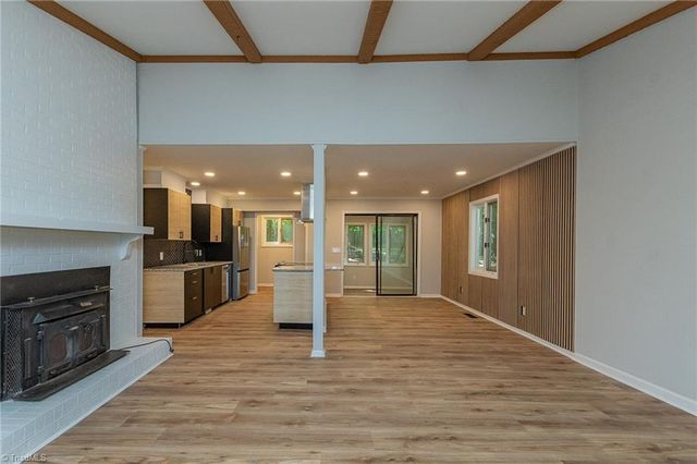 2906 Rhonswood Drive, Tobaccoville, NC 27050
