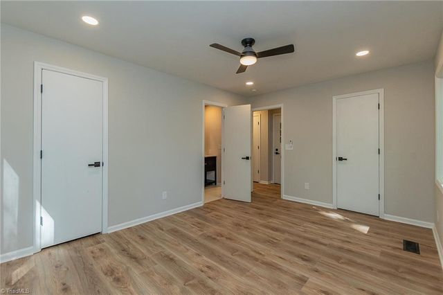 2906 Rhonswood Drive, Tobaccoville, NC 27050